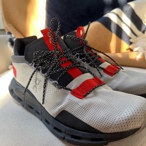 On cloud running shoes cloudnova mens size 10.5